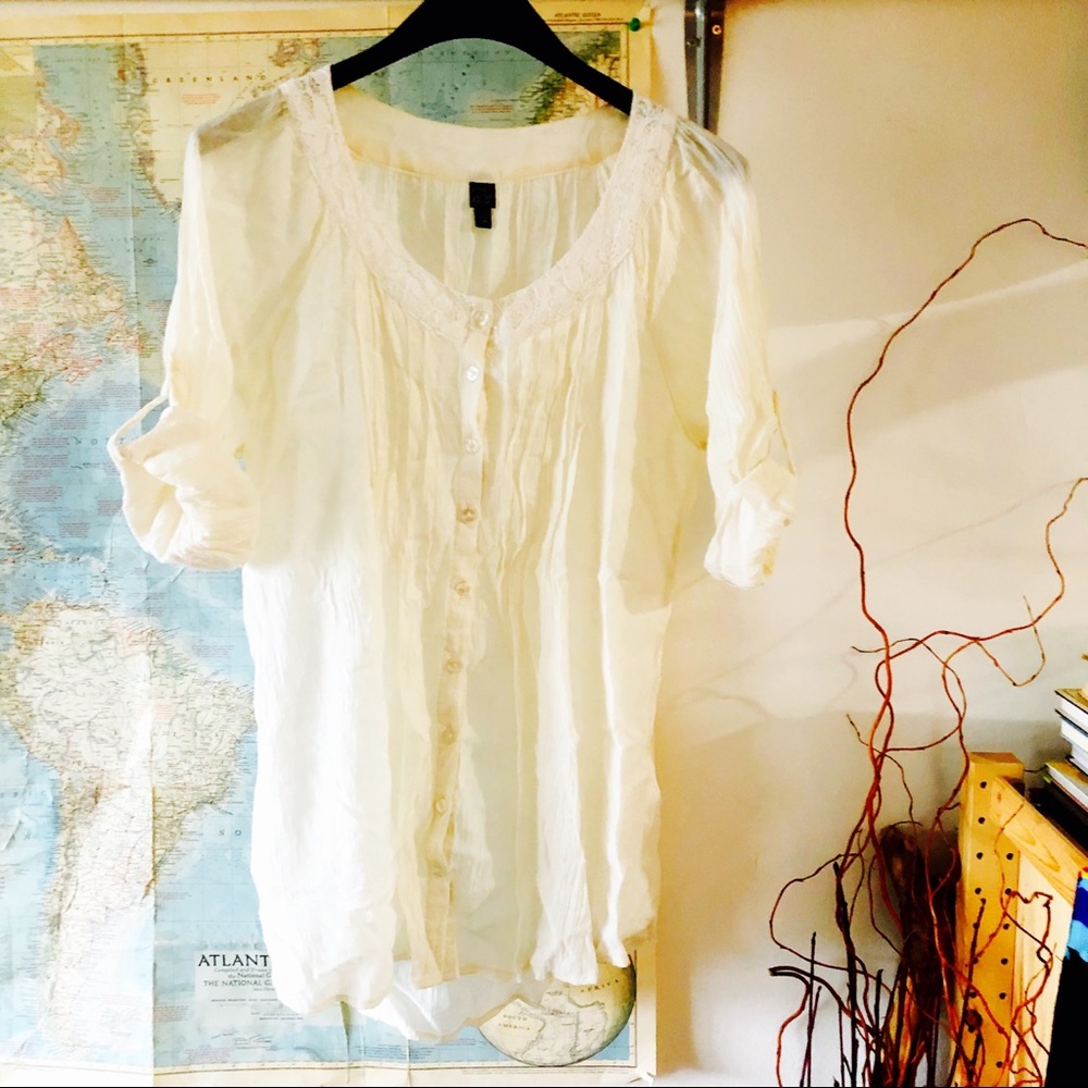 Grand and Greene Eggshell Button Down